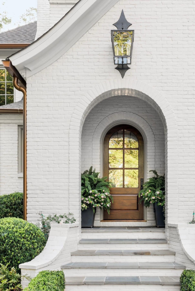 Choosing the Best White Paint for Your Exterior - BLOOM AND BABE