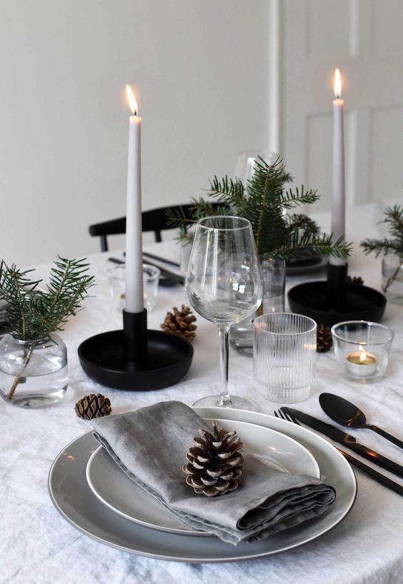 Fluted glassware, how to set a holiday table