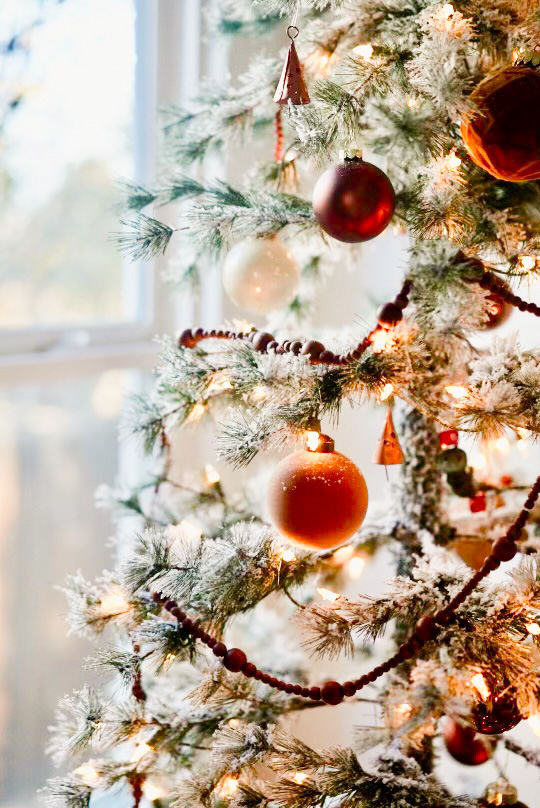 Neutral Christmas Decor- Frosted tree