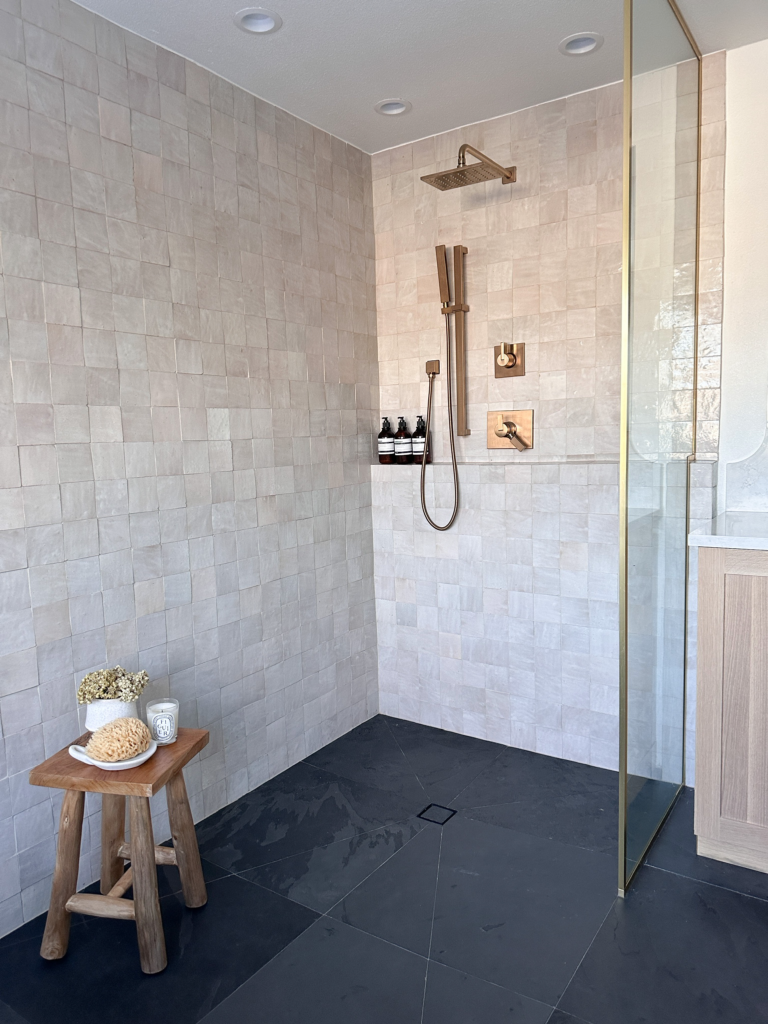 5 Ways to Elevate a Small Bathroom Remodel - BLOOM AND BABE