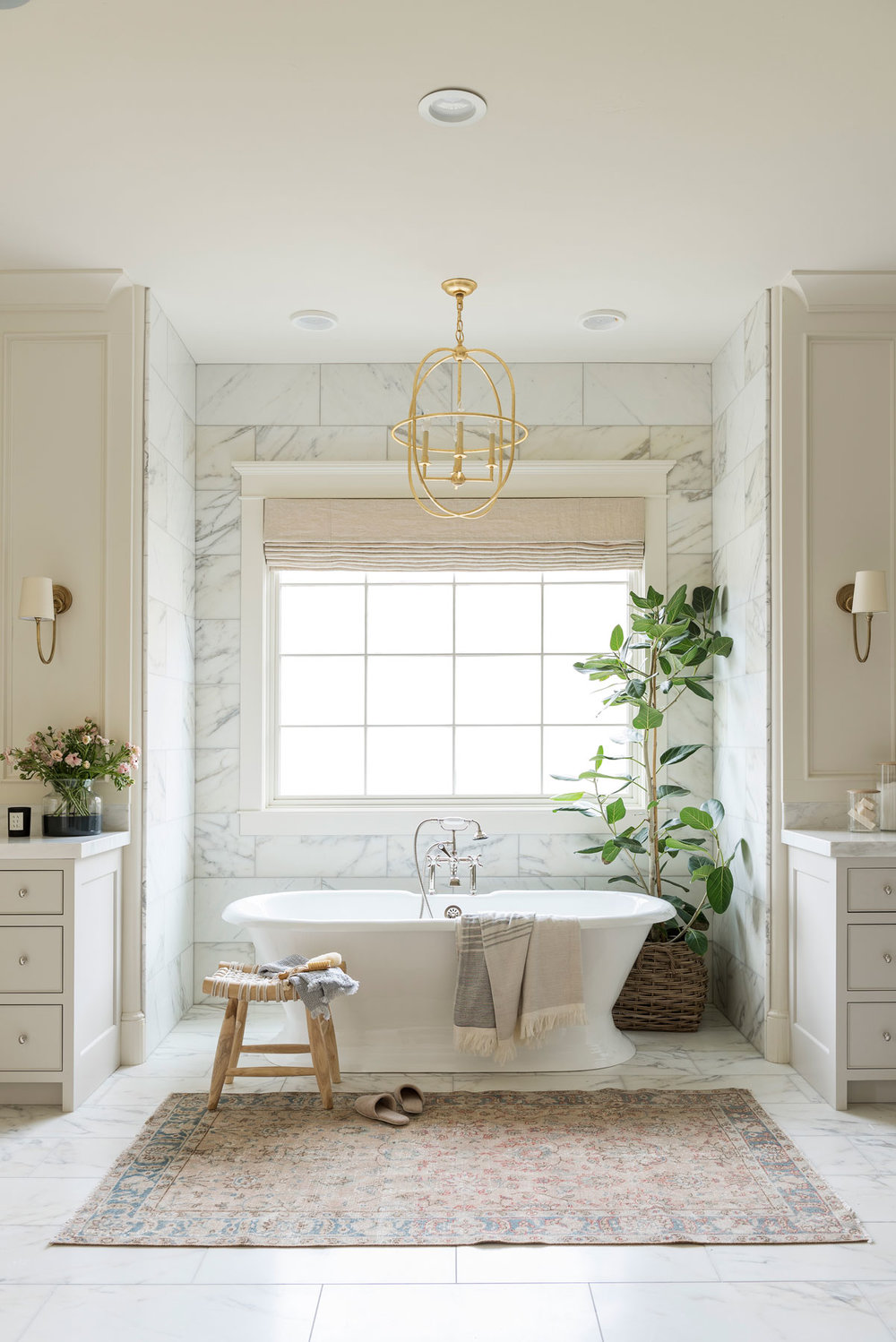 5 Ways to Elevate a Small Bathroom Remodel - BLOOM AND BABE